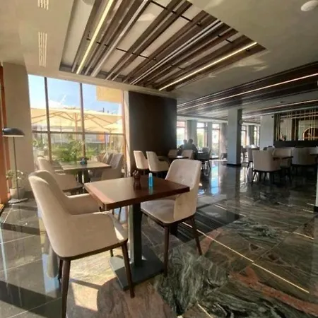 Novak Apartment *